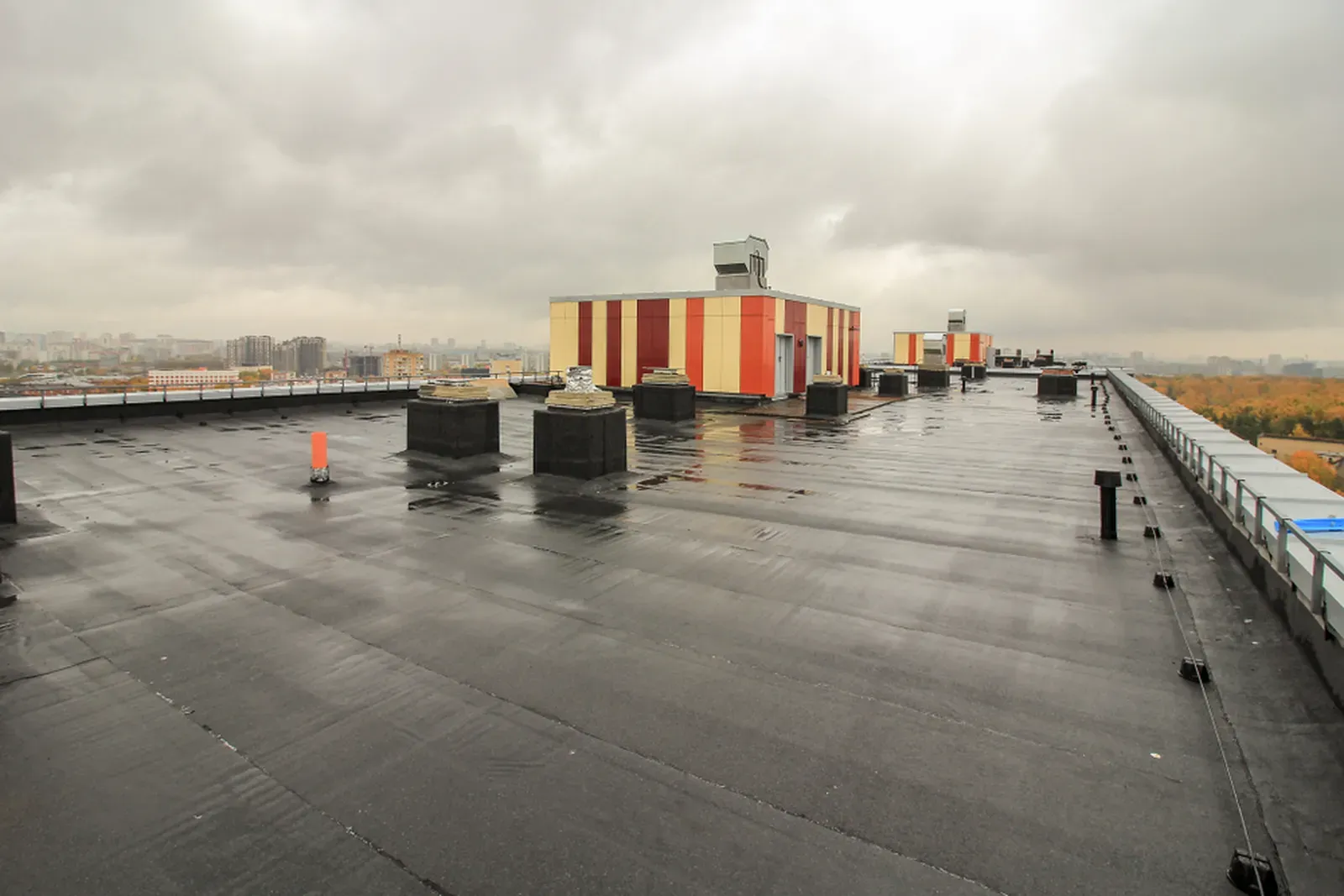 A commercial roof installation and replacement with EPDM coating. | New Jersey Gutter