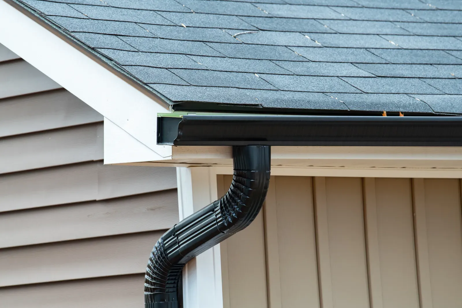 A newly installed aluminum residential gutter system. | New Jersey Gutter